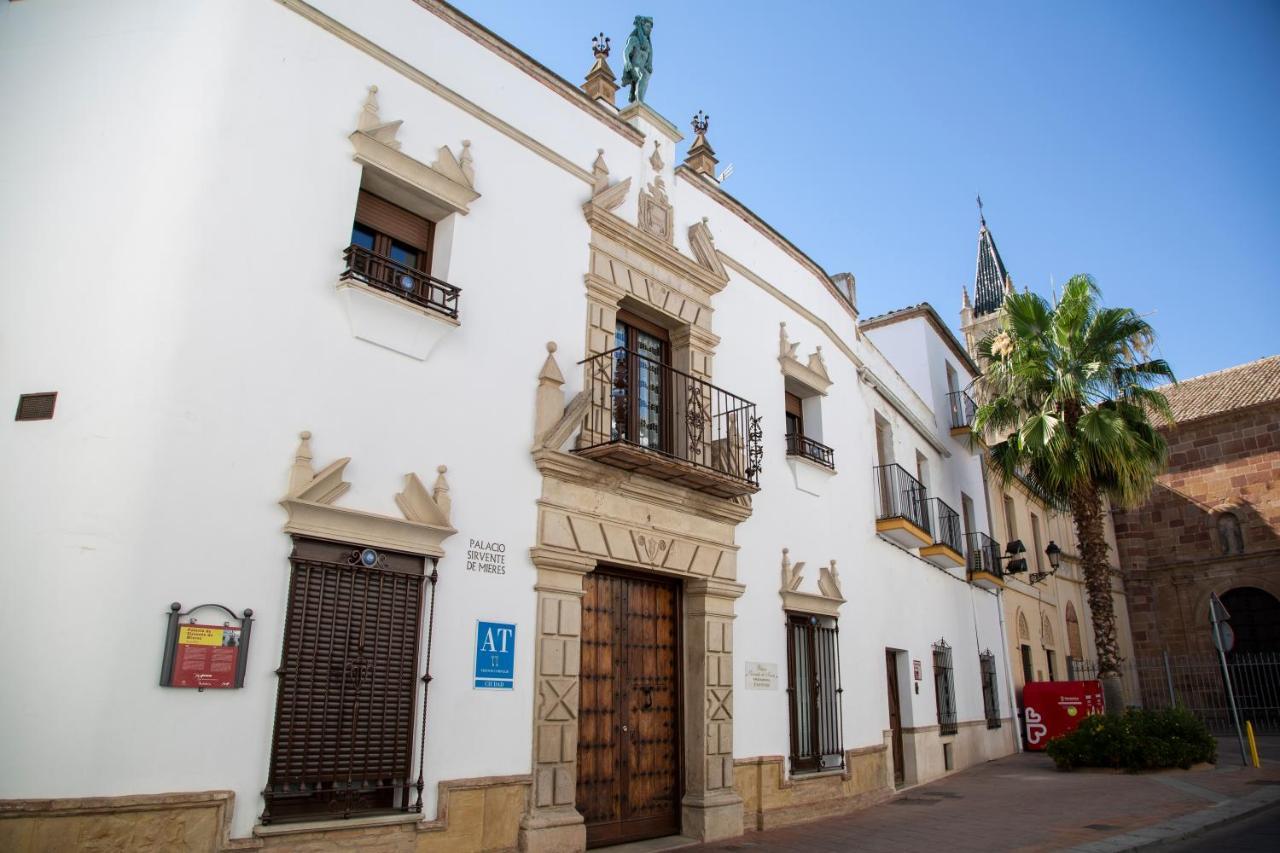 Palacio Sirvente Mieres - Parking Gratuito Andujar Exterior photo